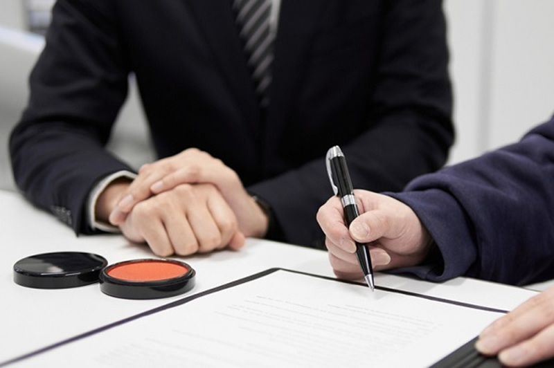 個人事業主がアルバイトを雇うには？必要手続きや注意点を解説